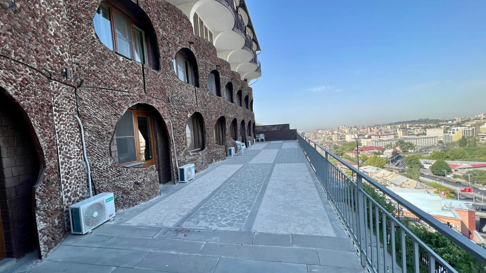 The Hill Guest House يريفان المظهر الخارجي الصورة