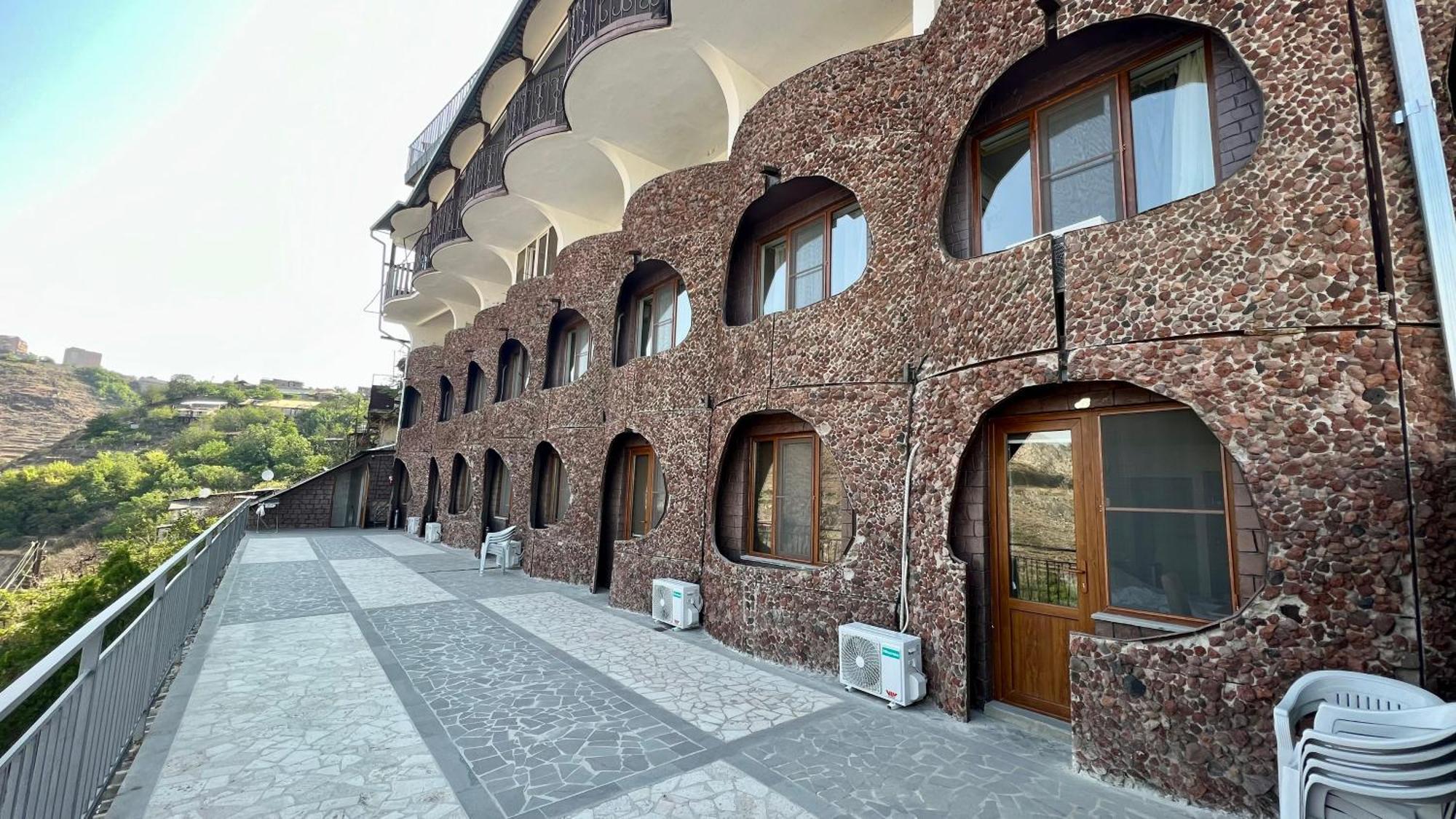 The Hill Guest House يريفان المظهر الخارجي الصورة