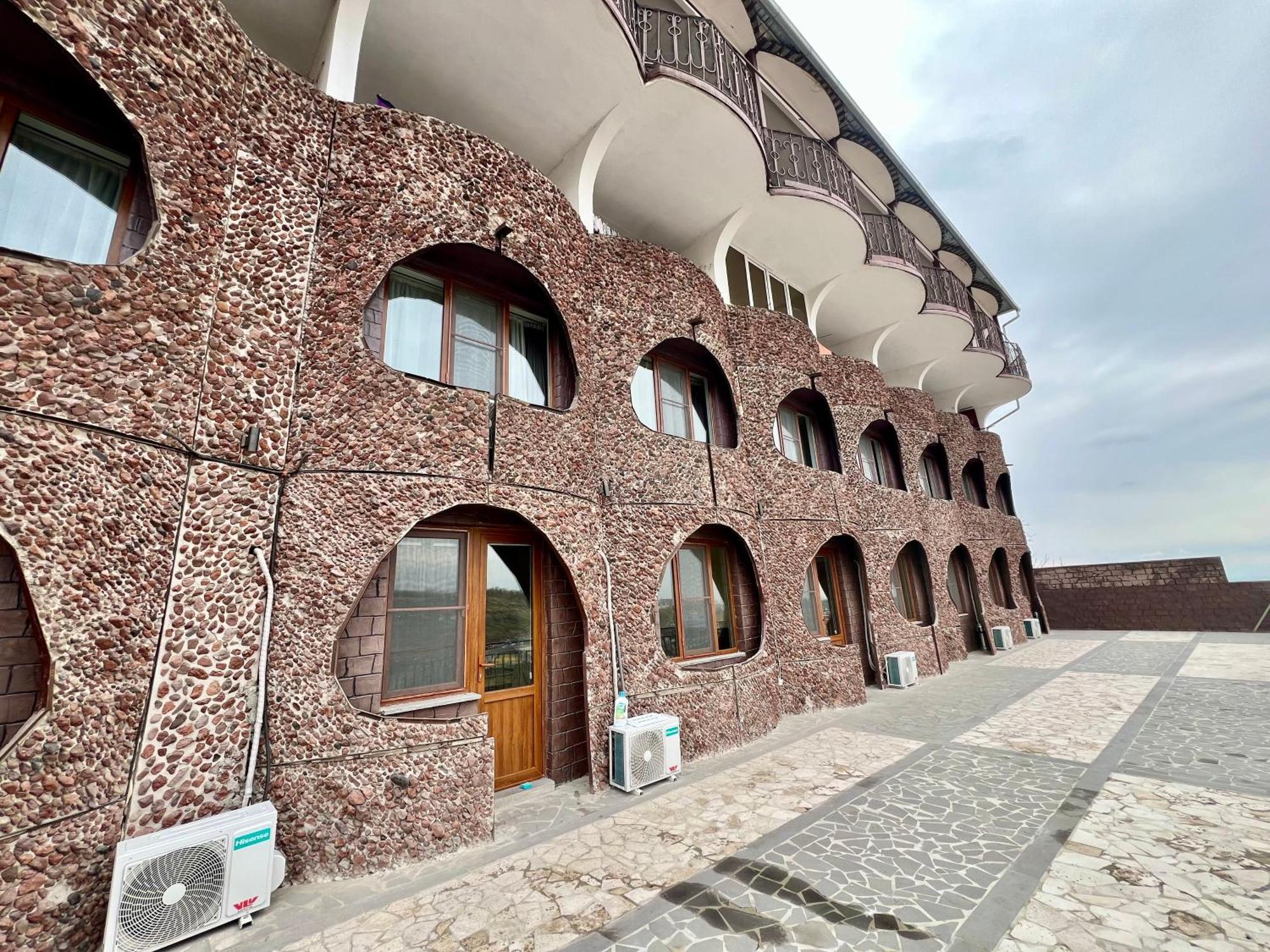 The Hill Guest House يريفان المظهر الخارجي الصورة