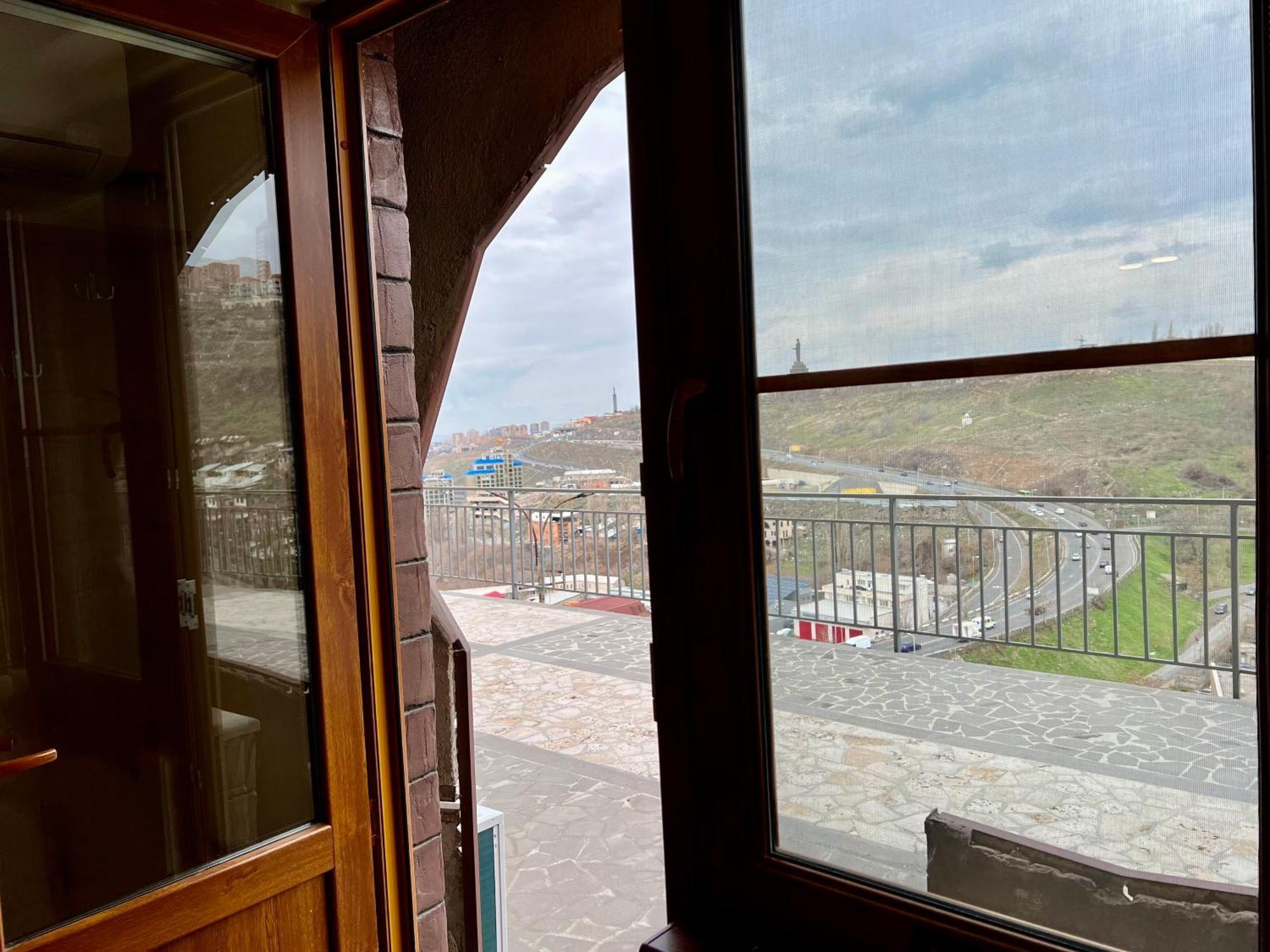 The Hill Guest House يريفان المظهر الخارجي الصورة