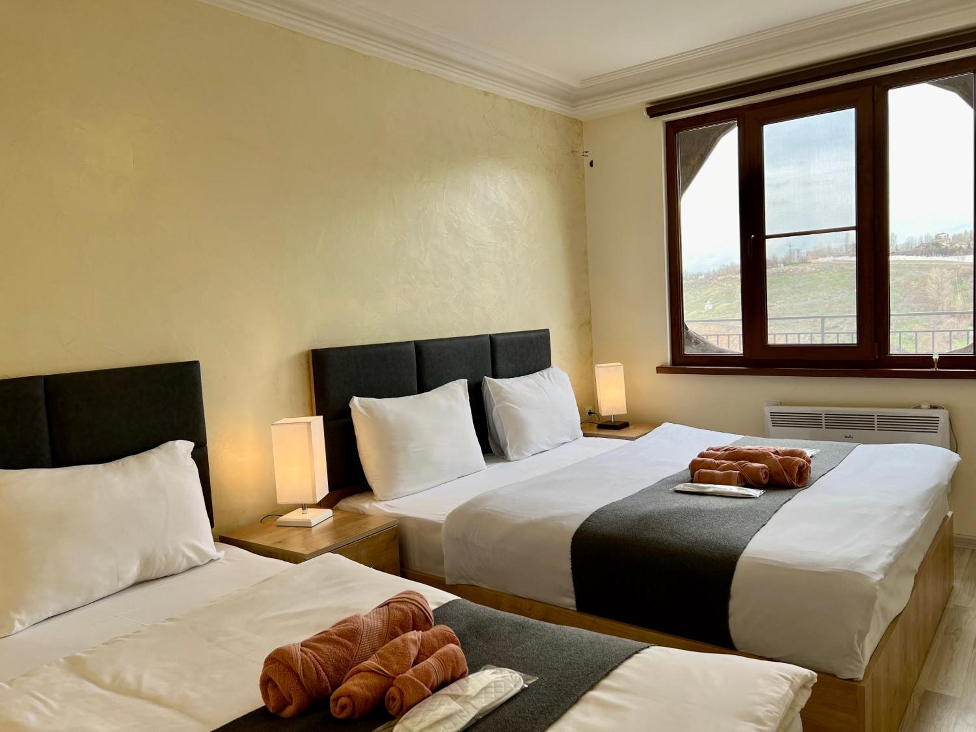 The Hill Guest House يريفان المظهر الخارجي الصورة