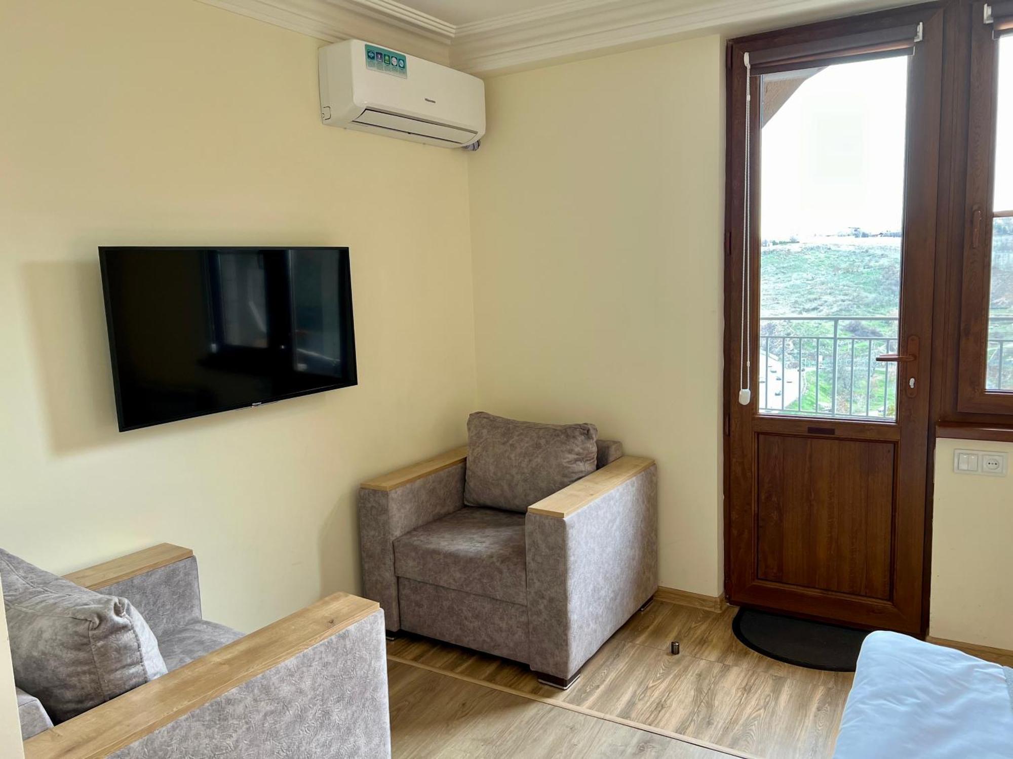 The Hill Guest House يريفان المظهر الخارجي الصورة